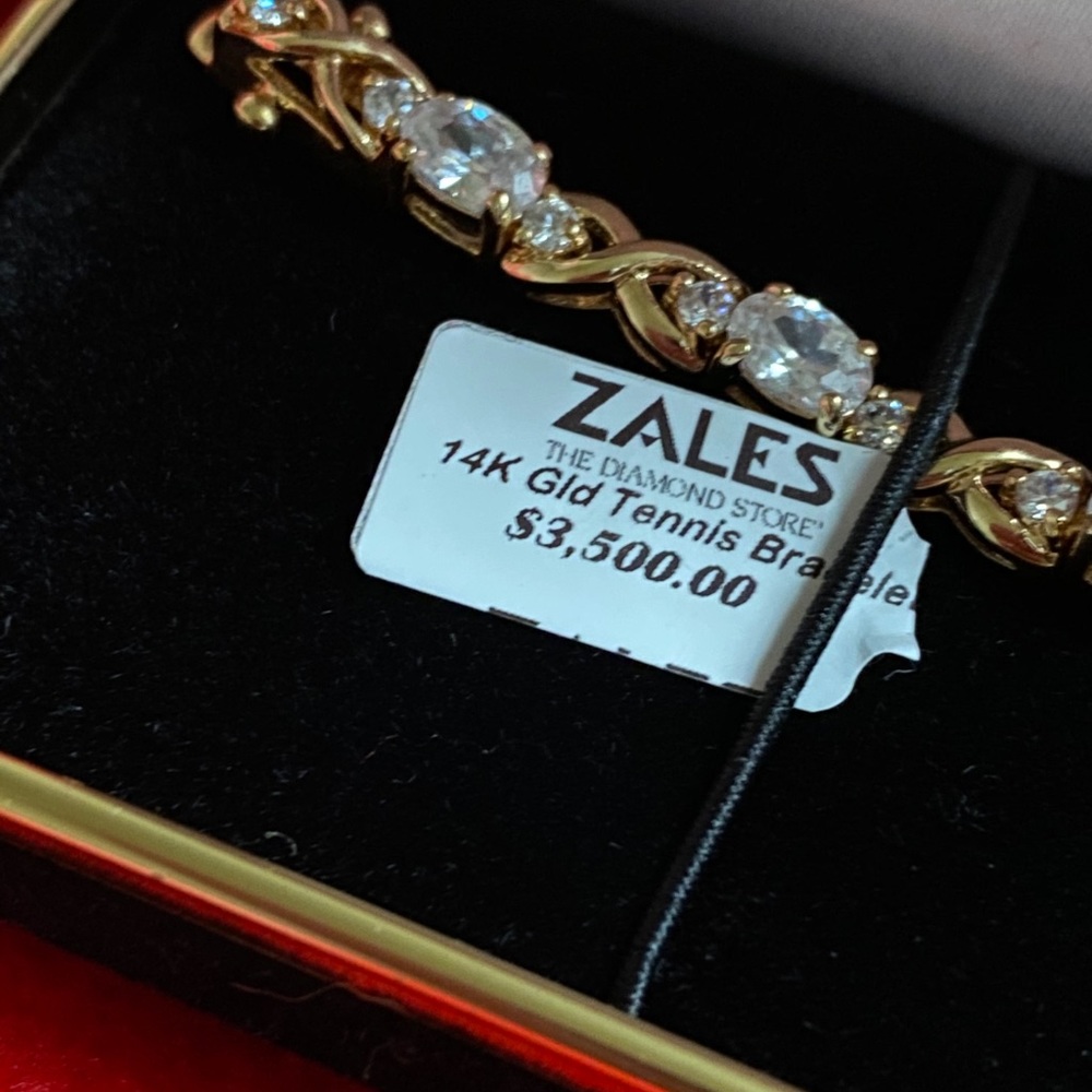 14 k gold tennis bracelet
